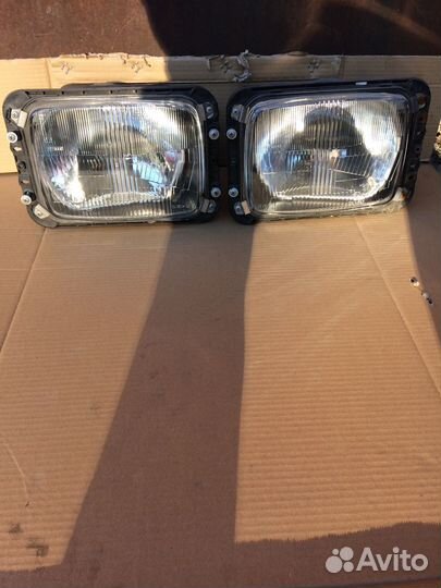 Фары mercedes T-1