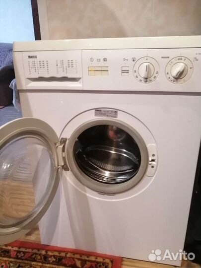 Стиральная машина узкая zanussi FL504NN