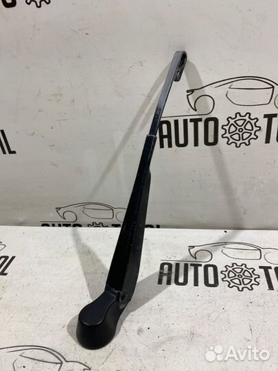 Поводок стеклоочистителя задний Ford Fusion fxja