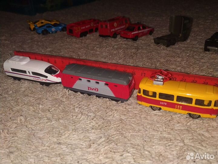 Машинки игрушки