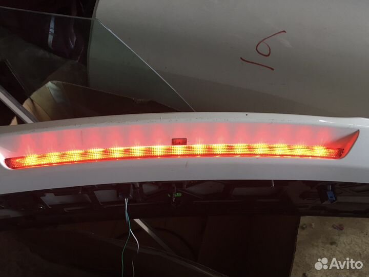 Спойлер (дефлектор) крышки багажника Mercedes A