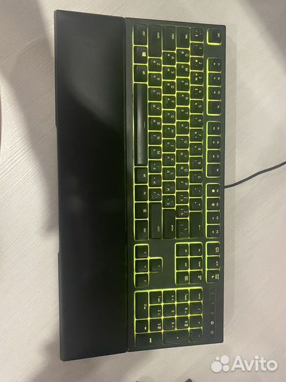 Игровая клавиатура Razer Ornata Chroma