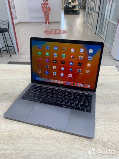 Apple macbook pro 13 2017 8/128