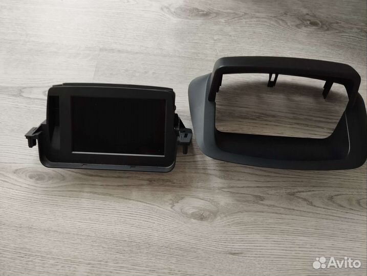 Продам магнитолу для Renault fluence/megane