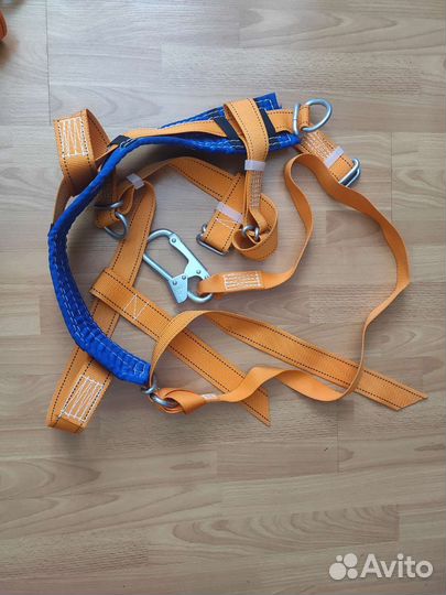 Страховочная система привязь обвязка