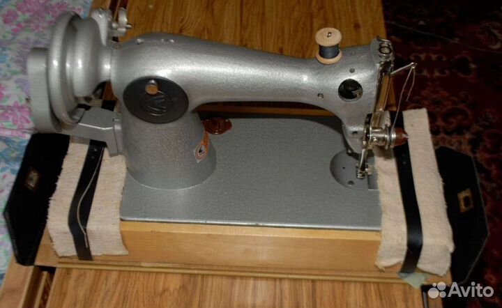 Швейная машинка Подольск 2М-34