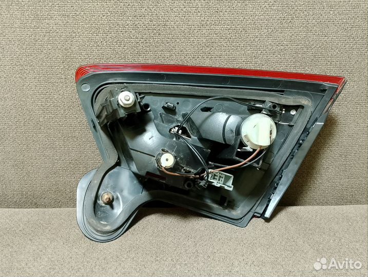 Фонарь зад левый внутрений Ford Mondeo 4 рест Ориг