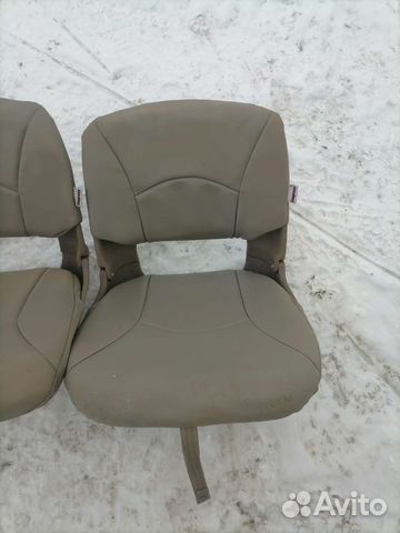 Продам два сиденья от катера