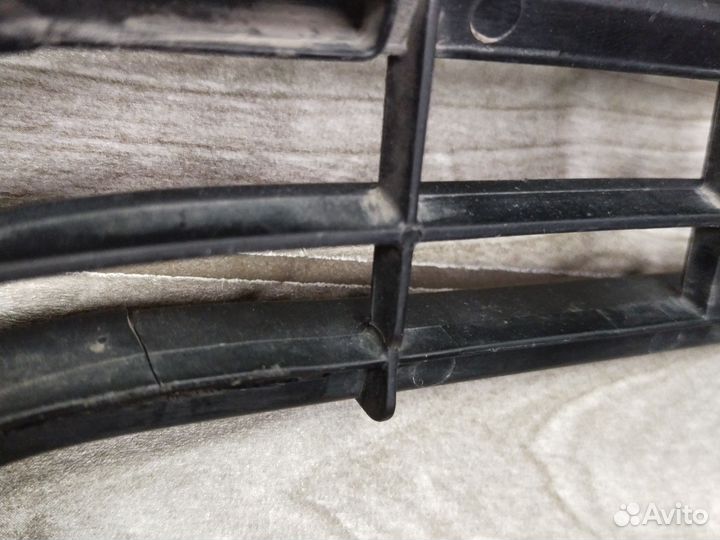 Решетка бампера Rav4 (3) нижняя 2009-2010