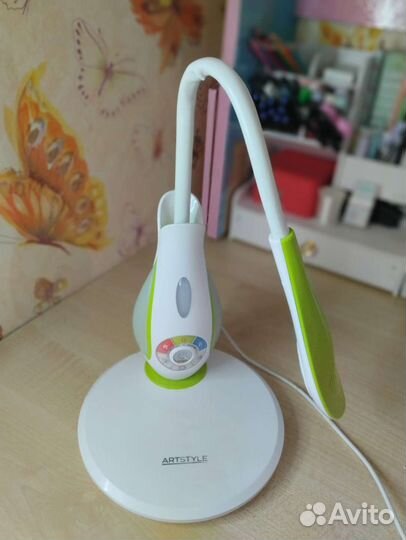 Лампа настольная