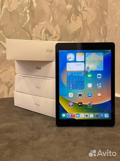 Планшет Apple iPad A1822 (5 поколение, Ростест)