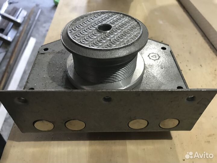 Замок гаражный