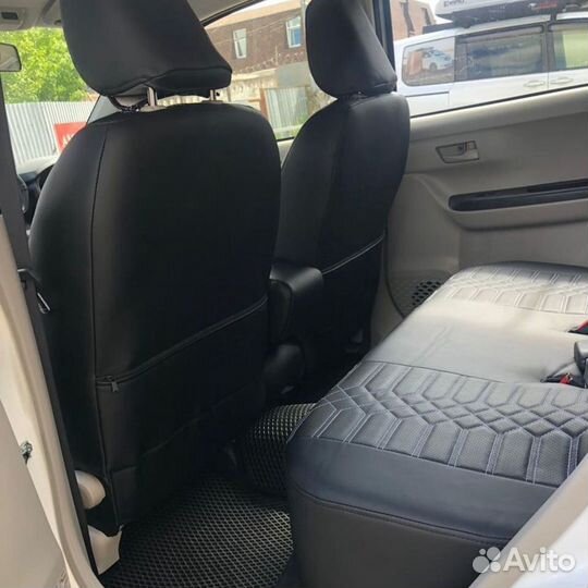 Чехлы Toyota Passo 3 (мозаика)