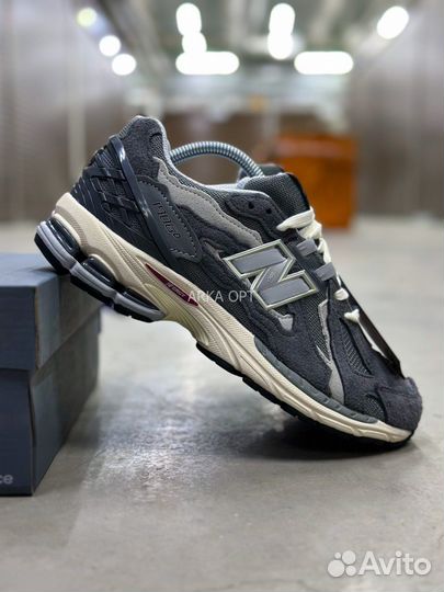 Кроссовки New Balance 1906 осень