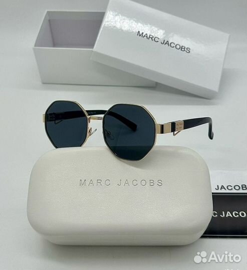 Солнцезащитные очки Marc Jacobs