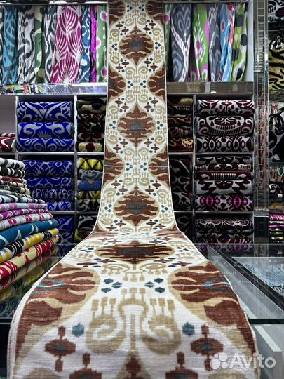Узбекский шелковый бархат Бахмаль. Шелковый икат