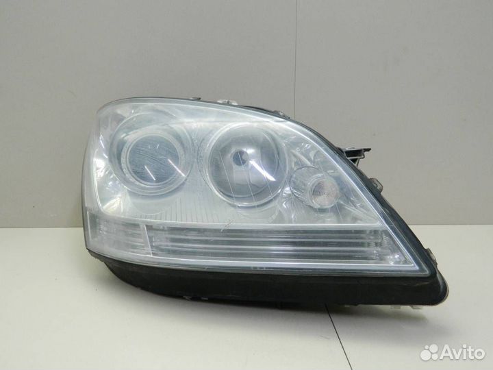 Фара правая Mercedes-Benz ML-Class W164 2005-2011