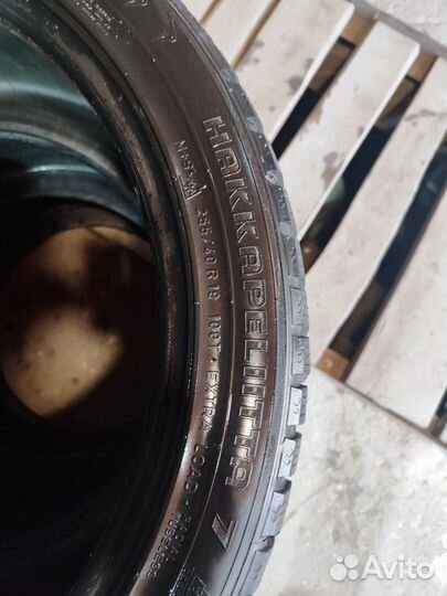 Nokian Tyres Hakkapeliitta 7 255/40 R19