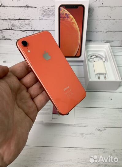 iPhone Xr, 64 ГБ