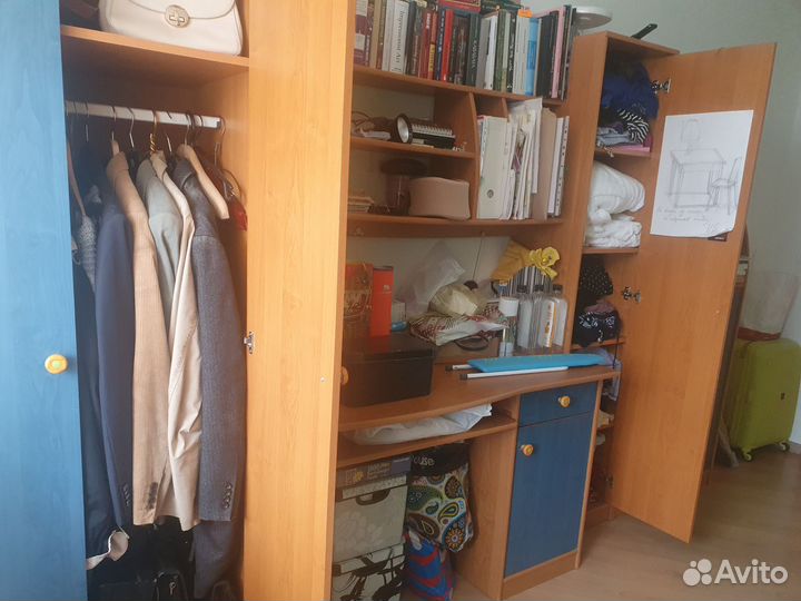 Мебель в детскую стенка б/у