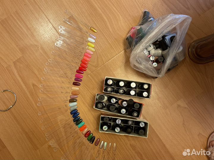 Маникюр педикюр, лампа, гель лак и другое