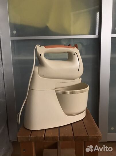 Миксер планетарный Philips HR 1981/A