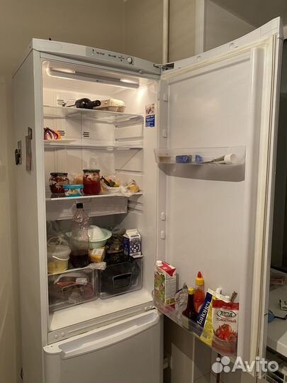 Холодильник бу indesit