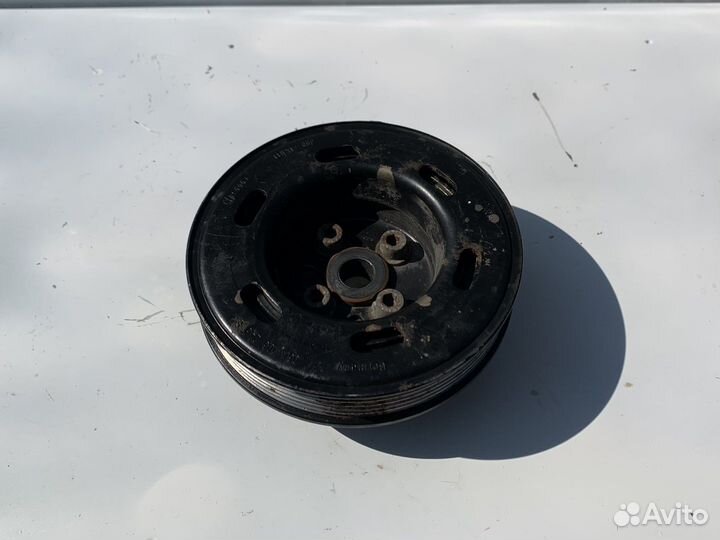 Шкиф коленвала VAG 1.8-2.0 VW Skoda audi