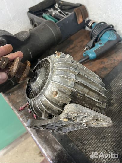 Электродвигатель 220в