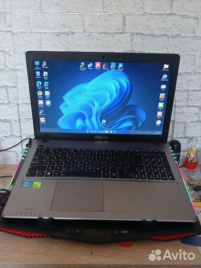 Мощный ноутбук Asus x550c