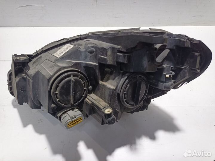 Фара правая Mercedes-Benz B-Class