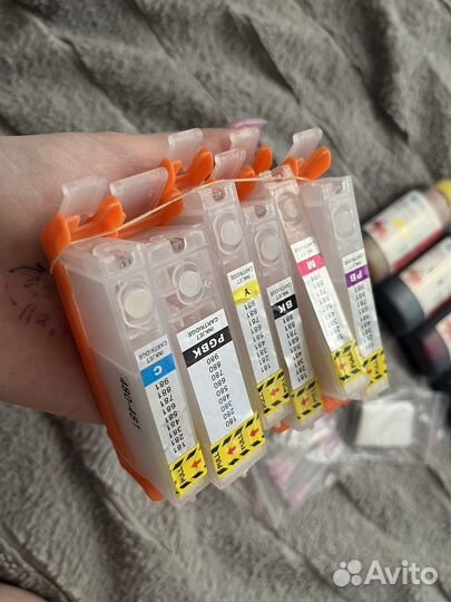 Картриджи с краской для принтера canon pixma