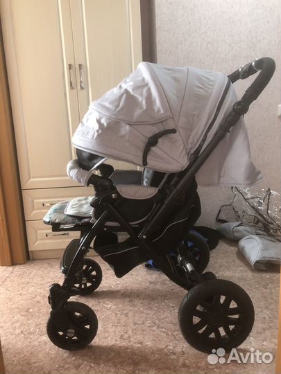 Детская коляска