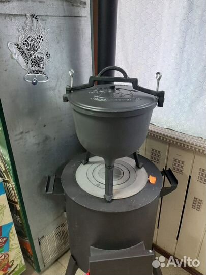 Чугунный казан 10 л - скороварка на ножках