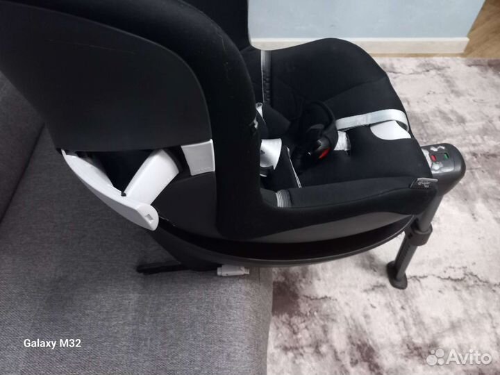 Кресло детское Cubex m2-i-size