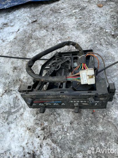 Yuejin 1080 блок управления климатом б.у