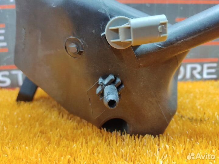 Бачок расширительный Bmw 5-Series E60 M54B25