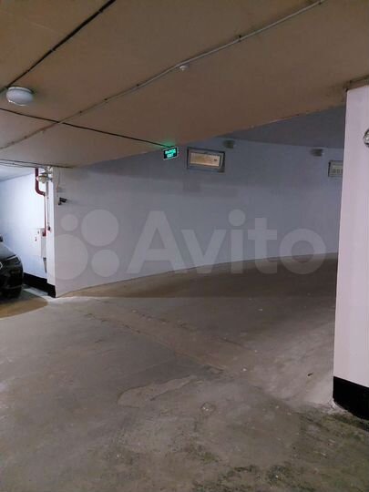 Машиноместо, 16 м²