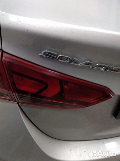 Hyundai Solaris 2 фонарь