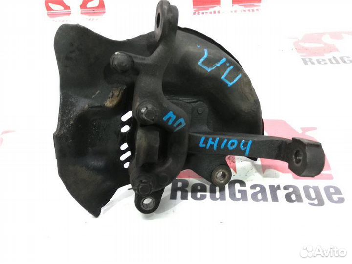 Кулак поворотный передний правый Toyota Hiace