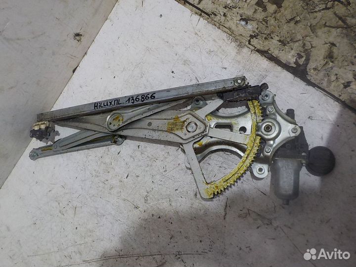 Стеклоподъемник передний левый Toyota Hilux