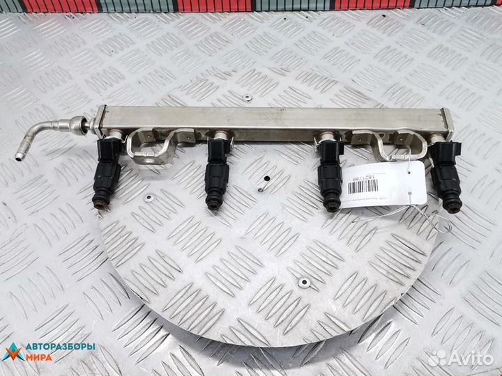 Форсунка Ford Focus 2 рест. 2009 1149958