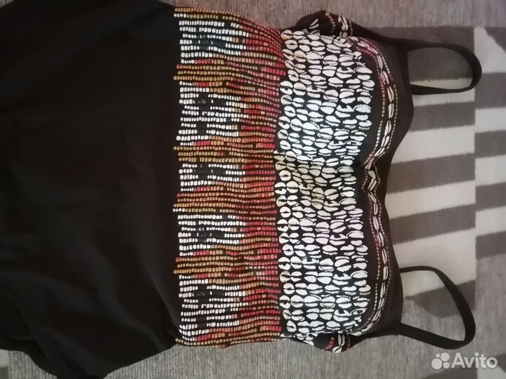 Купальник слитный Италия 46р