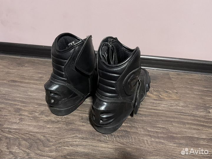 Мотоботы Rush Gibbie