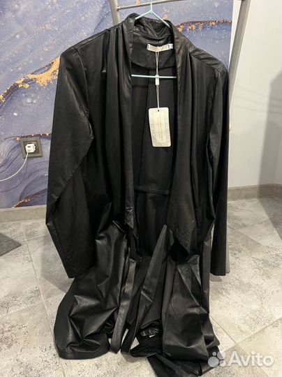 Платье из экокожи длинное