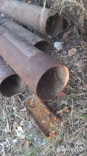 Металлические решётки, трубы