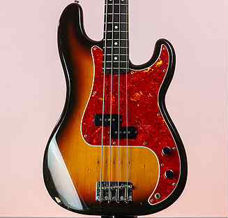 Fender PB-62 Sunburst Japan 1992