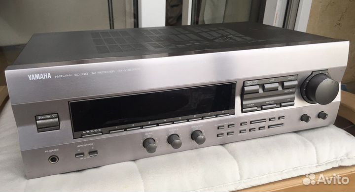 Усилитель мощности для домашнего кинотеатра Yamaha