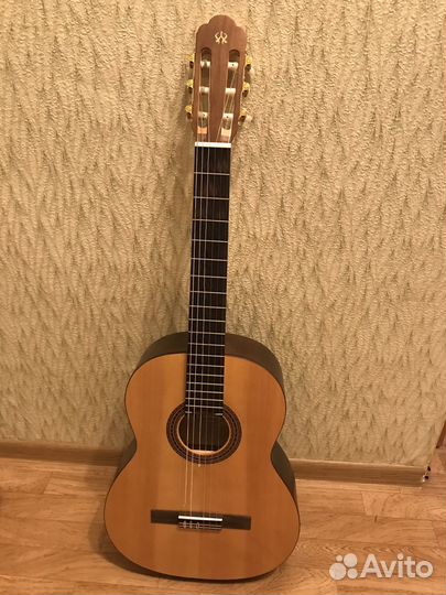 Классическая гитара