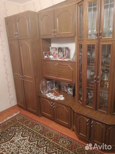 Стенка в гостиную